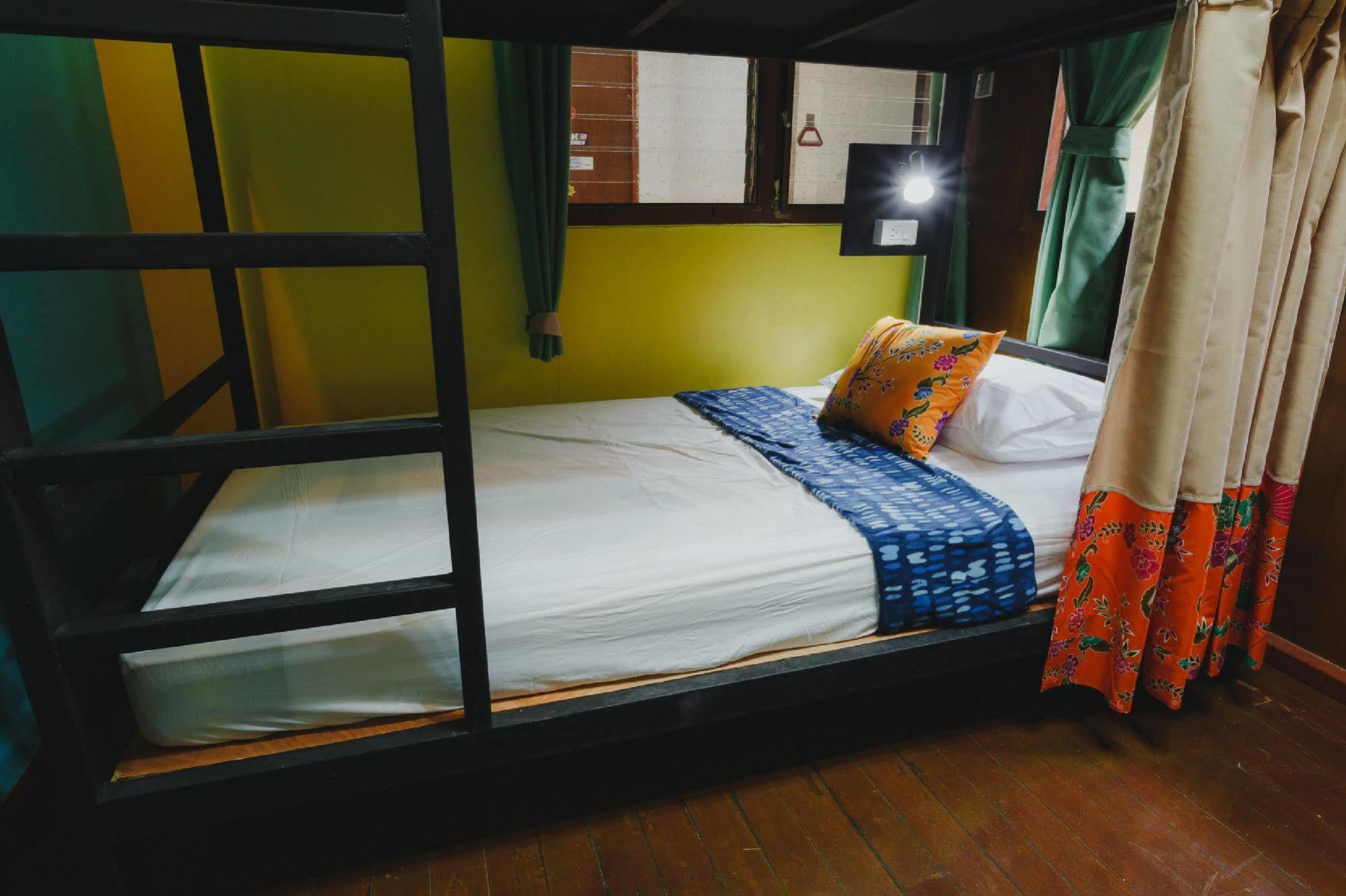 The Aree Hat Yai Hostel المظهر الخارجي الصورة