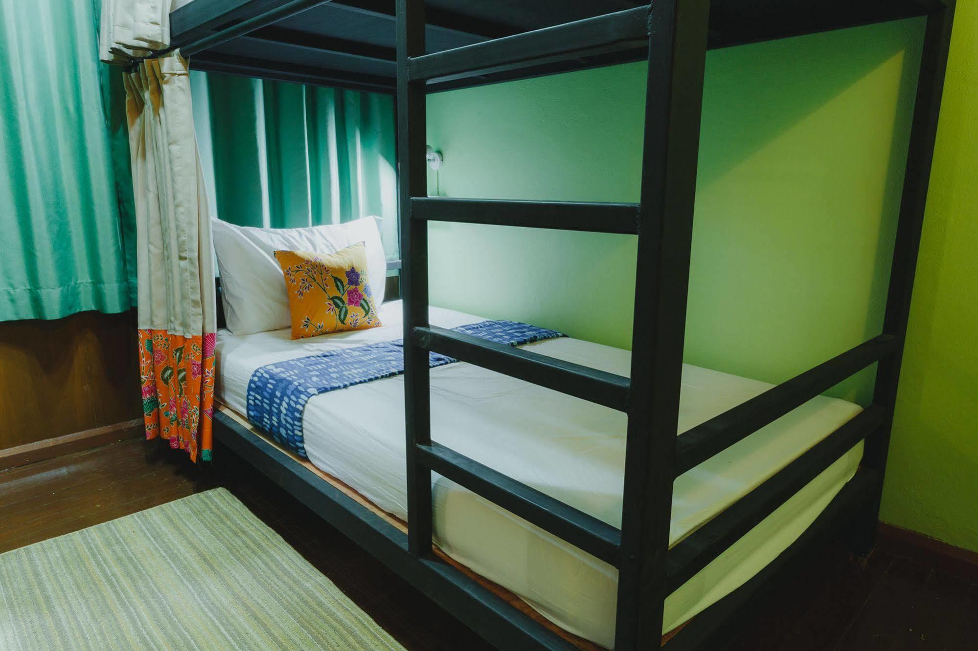 The Aree Hat Yai Hostel المظهر الخارجي الصورة