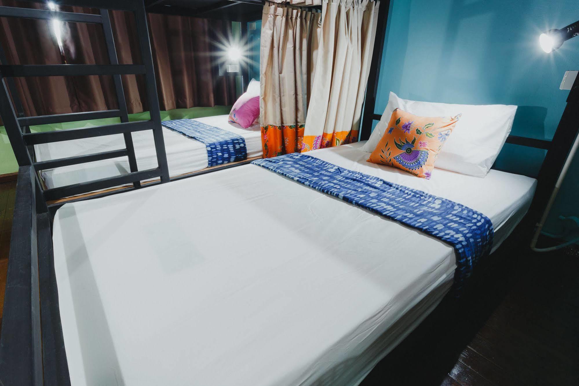 The Aree Hat Yai Hostel المظهر الخارجي الصورة