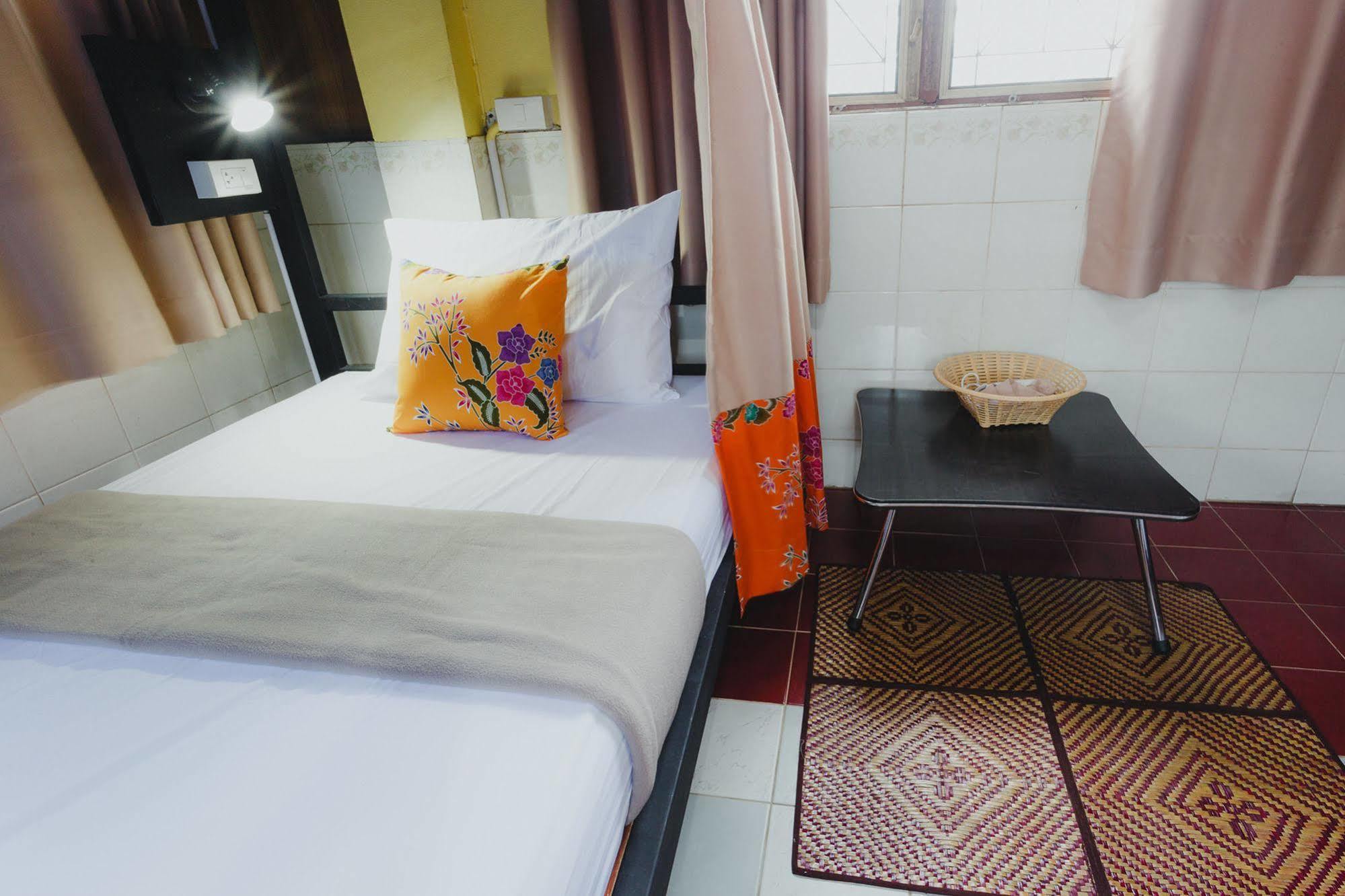The Aree Hat Yai Hostel المظهر الخارجي الصورة