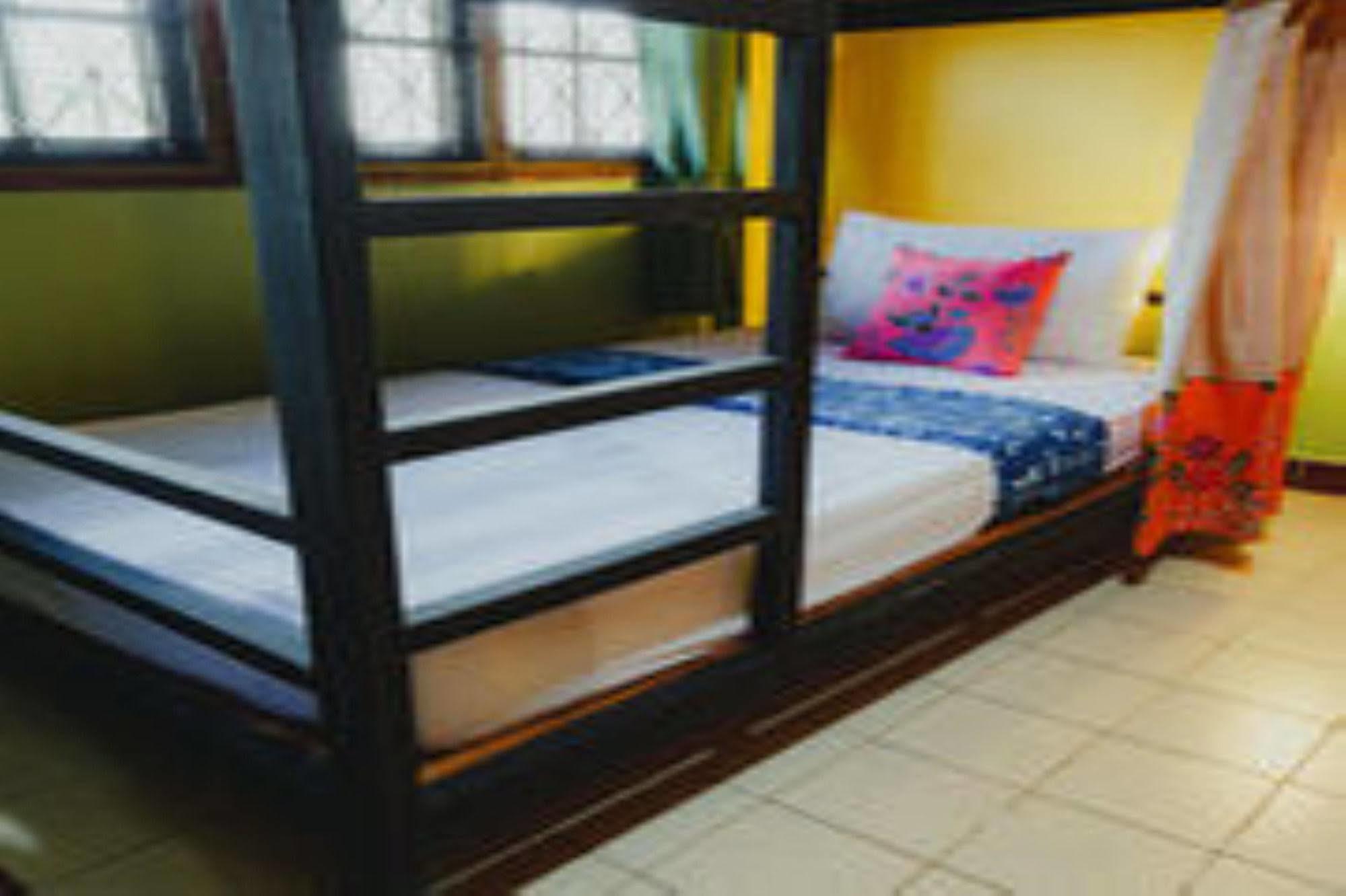 The Aree Hat Yai Hostel المظهر الخارجي الصورة