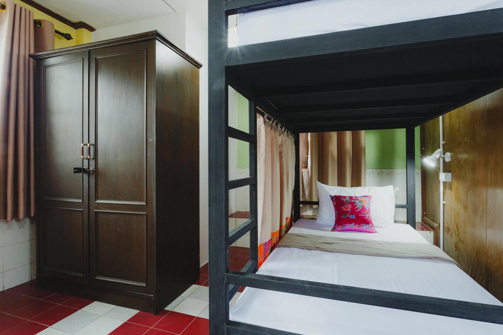 The Aree Hat Yai Hostel المظهر الخارجي الصورة